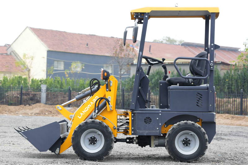 LANDWARD 605E Electric Wheel Loader - 500kg Compact Battery-Powered Mini Loader