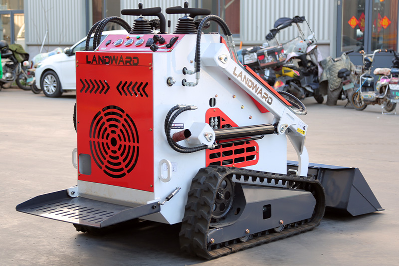 Mini Skid Loader ST480 | Compact Track Loader for Landscaping & Construction